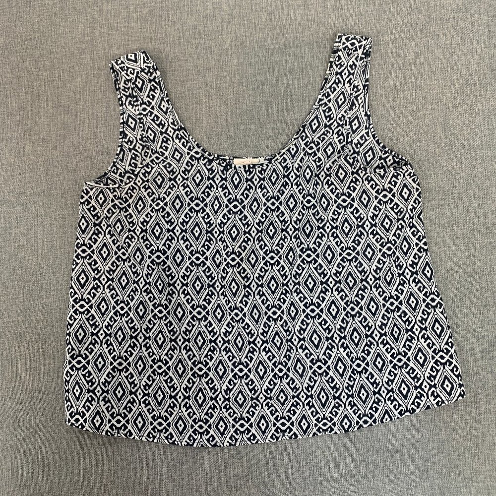One Clothing Crop Tank Top Black White Large Scoop Neckline Lightweight Polyeste
